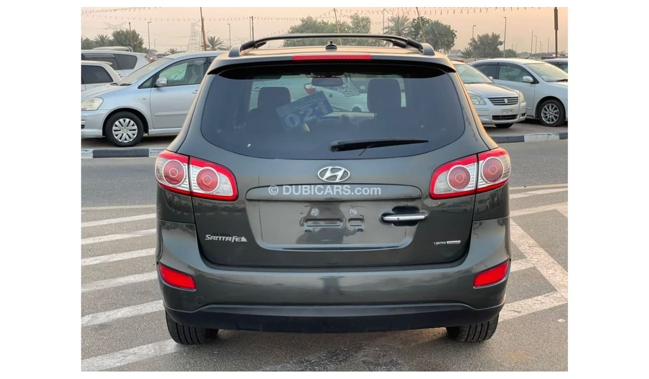 Hyundai Santa Fe *Offer*2013 Hyundai Santa Fe