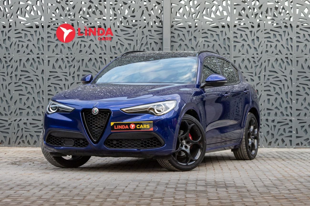 Alfa Romeo Stelvio Veloce 2.0L Alfa Romeo Stelvio Veloce 2022 GCC | Warranty