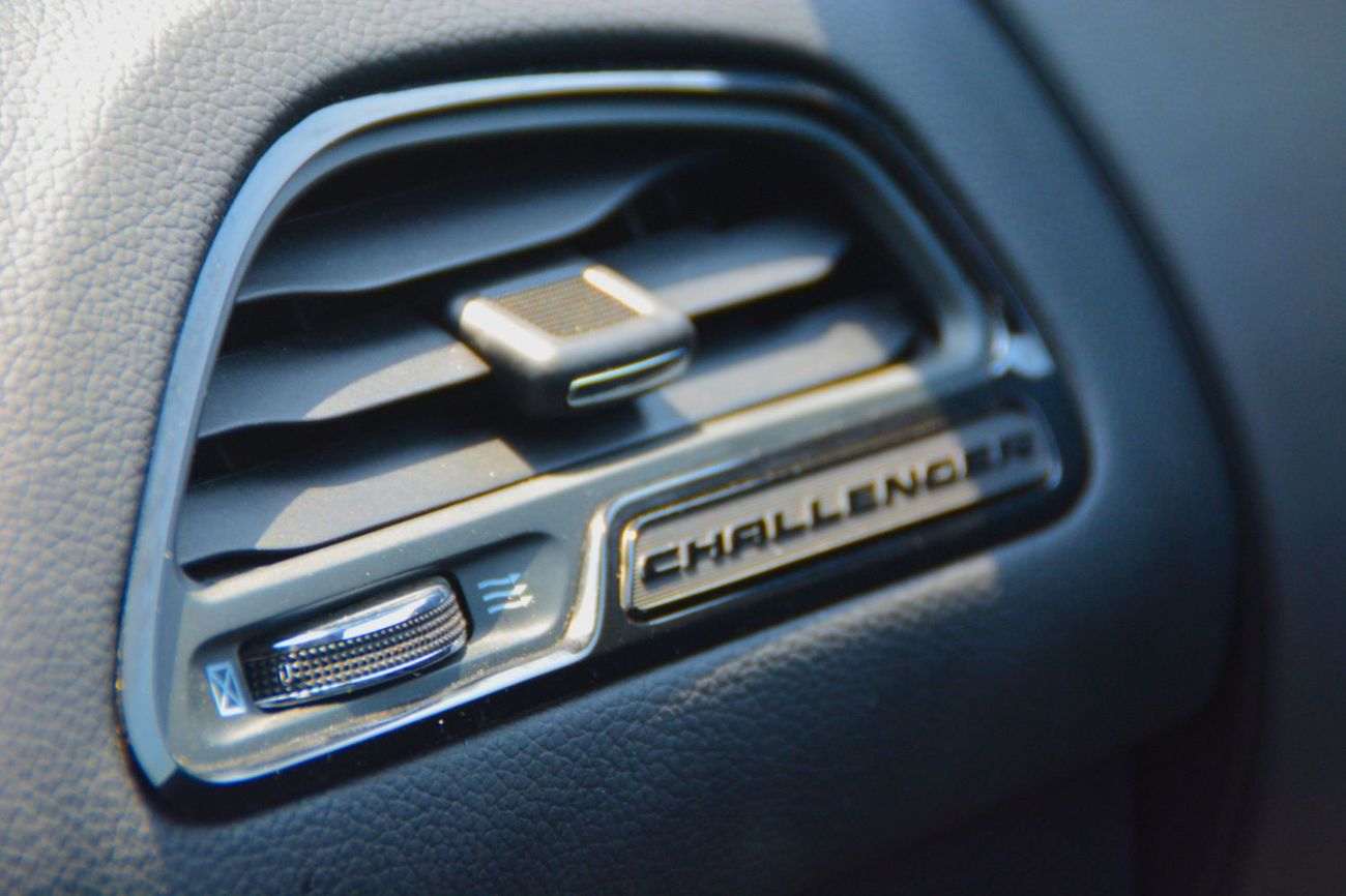 دودج تشالينجر SRT HELLCAT REDEYE