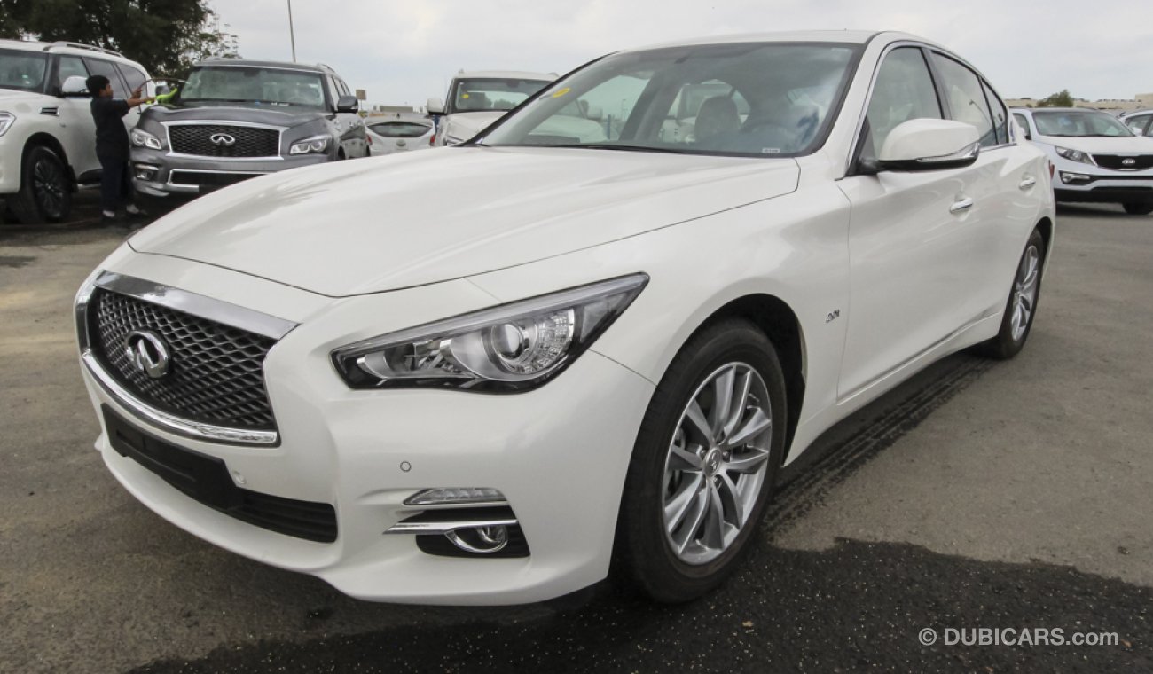 إنفينيتي Q50 2000 CC  TURBO