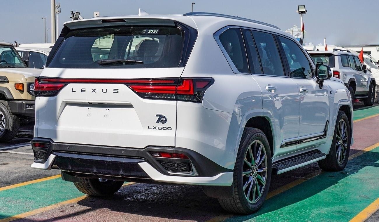 لكزس LX 600 FSport 3.5L V6. 5 Seater