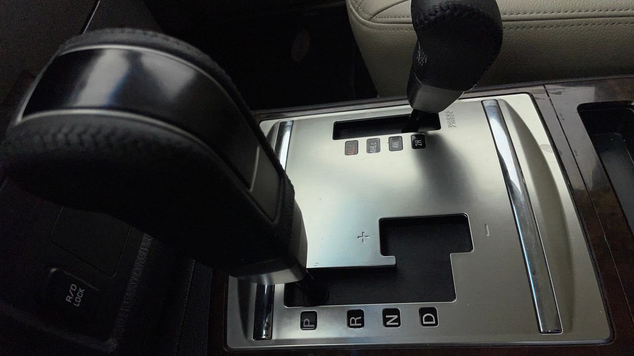 Mitsubishi Pajero GLS HIGHLINE 3.8 | Zero Down Payment | Home Test Drive