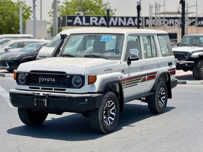 تويوتا لاند كروزر 70 EXPORT ONLY - LC 76 LX 4WD FULL OPTION