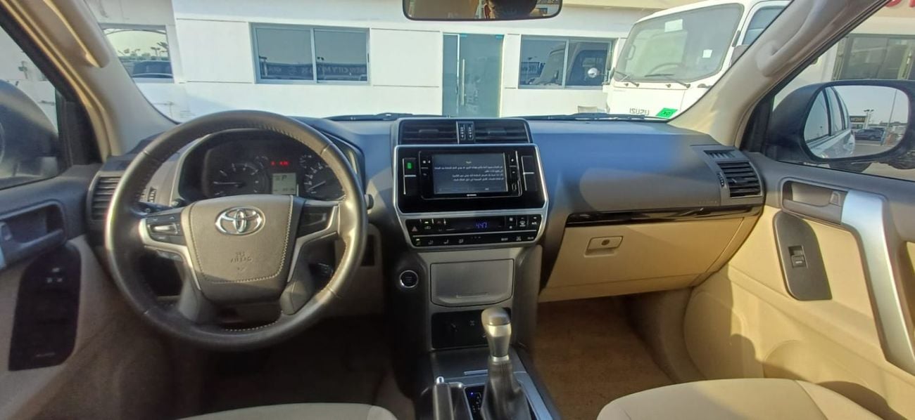 Toyota Prado USED TOYOTA PRADO TX-L COLOR WHITE MODEL 2023