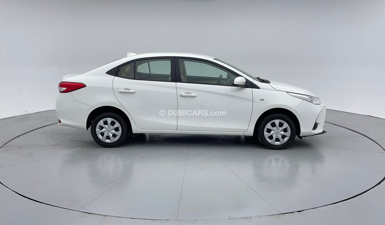 تويوتا يارس SE 1.5 | بدون دفعة مقدمة | اختبار قيادة مجاني للمنزل