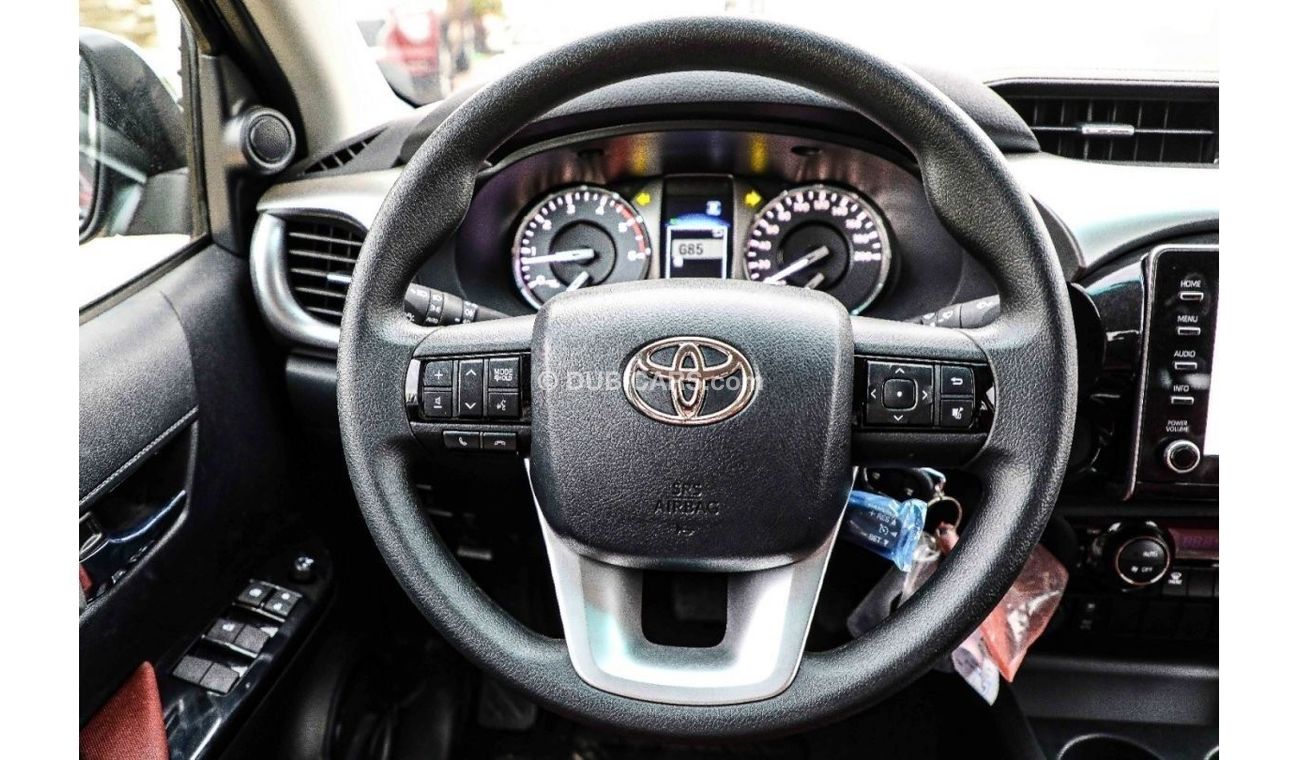 تويوتا هيلوكس Get 2023 Toyota Hilux 4x4 DC 2.8 SR5 - Black inside Maroon