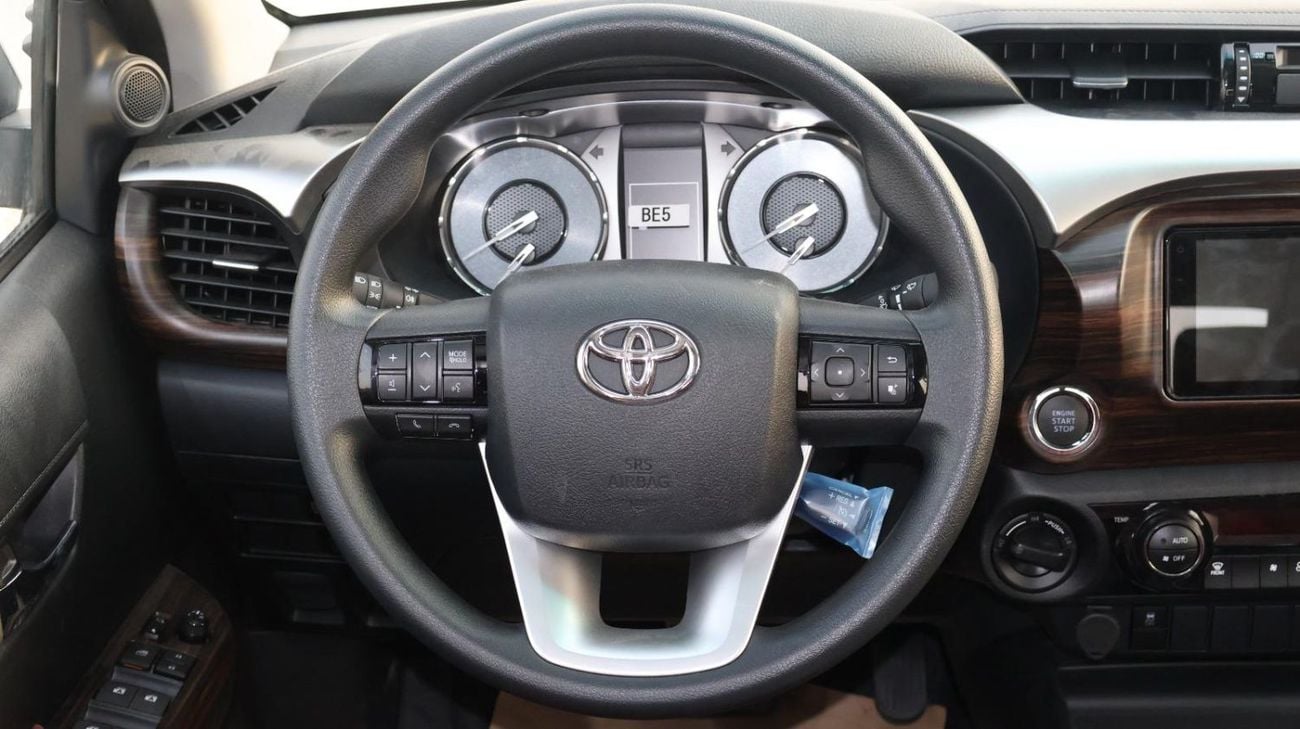 Toyota Hilux SR5