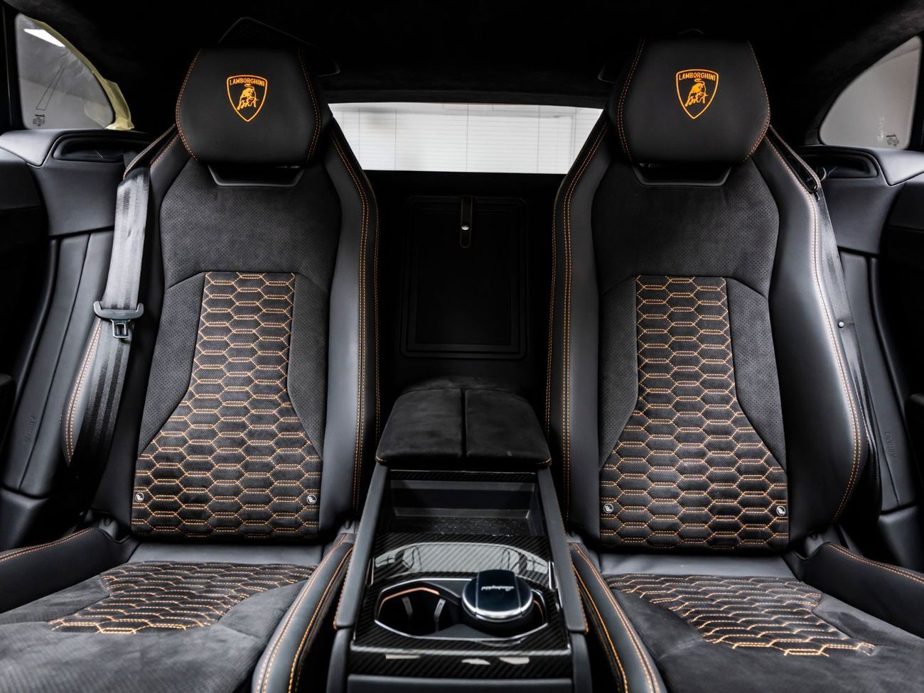 Lamborghini Urus S 4.0T V8 2023 Lamborghini Urus S, 2026 Lamborghini Warranty, 2028 Lamborghini Service Contract, Low