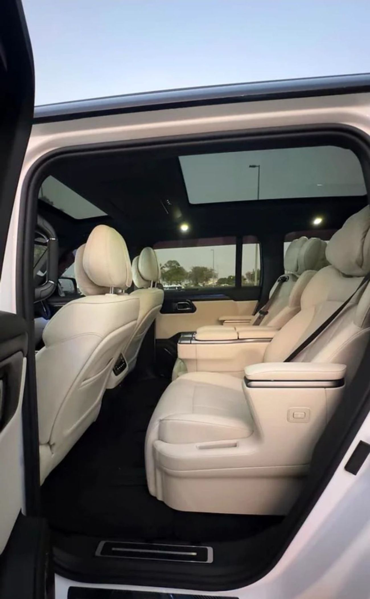 روكس 01 VIP 6 seats with warranty  5 years evs
