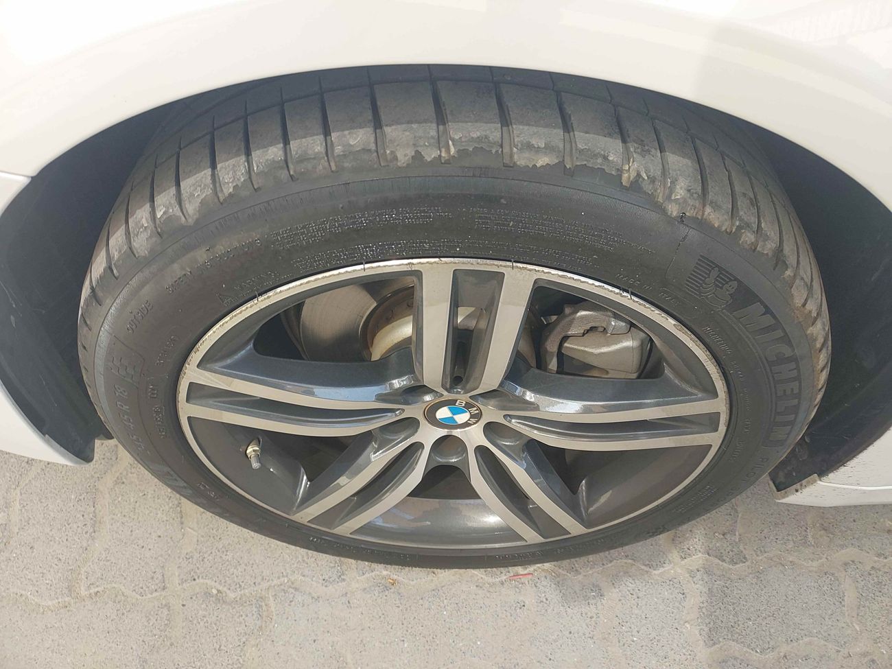 بي أم دبليو 520i JOY EDITION 2 | بدون دفعة مقدمة | اختبار القيادة في المنزل