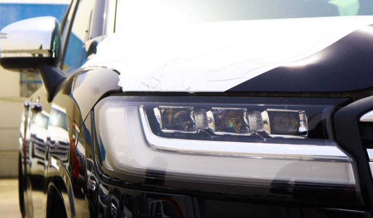 Toyota Land Cruiser 2022 | LC 300 VXR -Z EXCL 3.3L TWIN TURBO DIESEL WITH GCC SPECS EXPORT ONLY