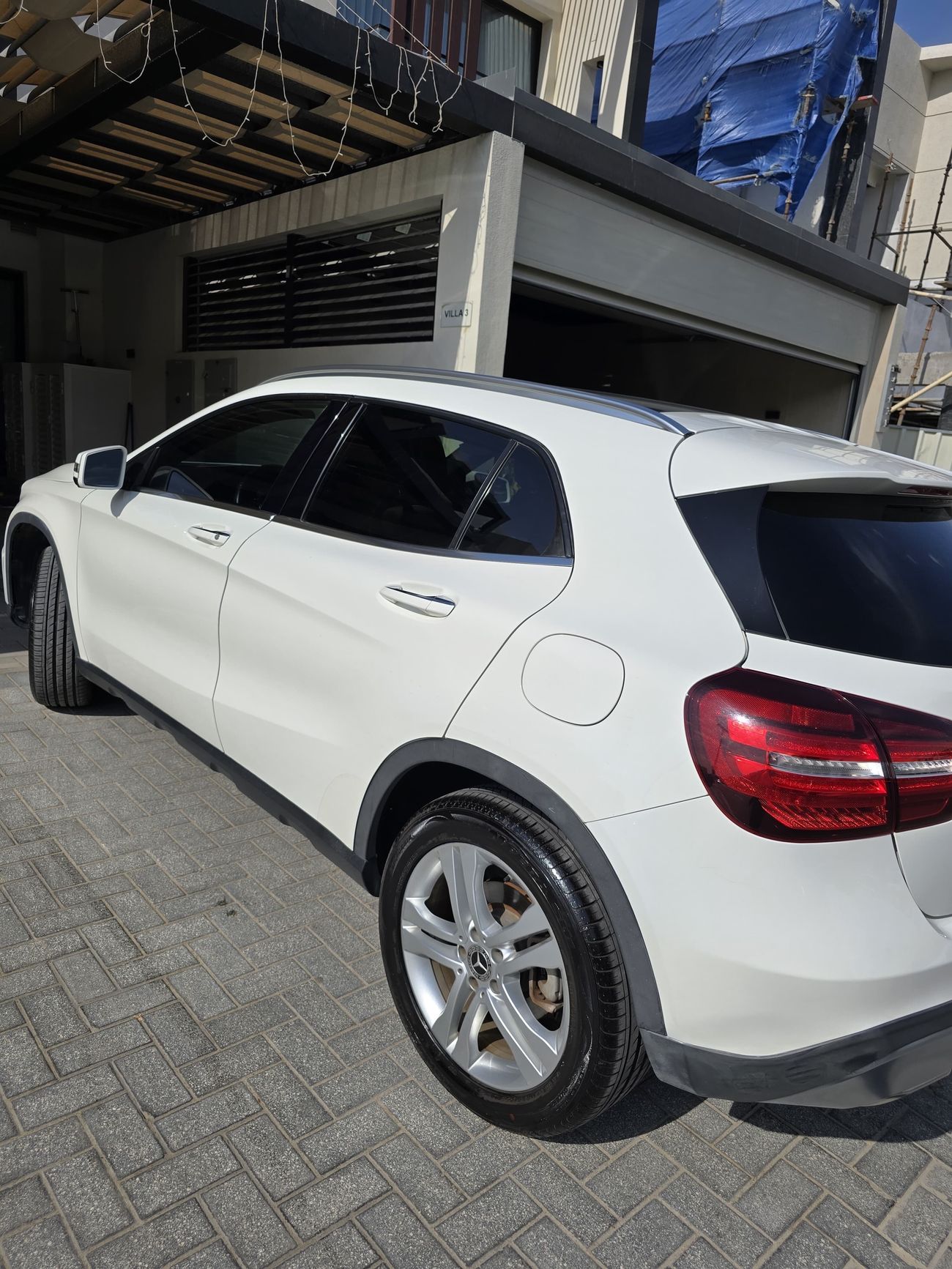 مرسيدس بنز GLA 250 4 Matic AWD