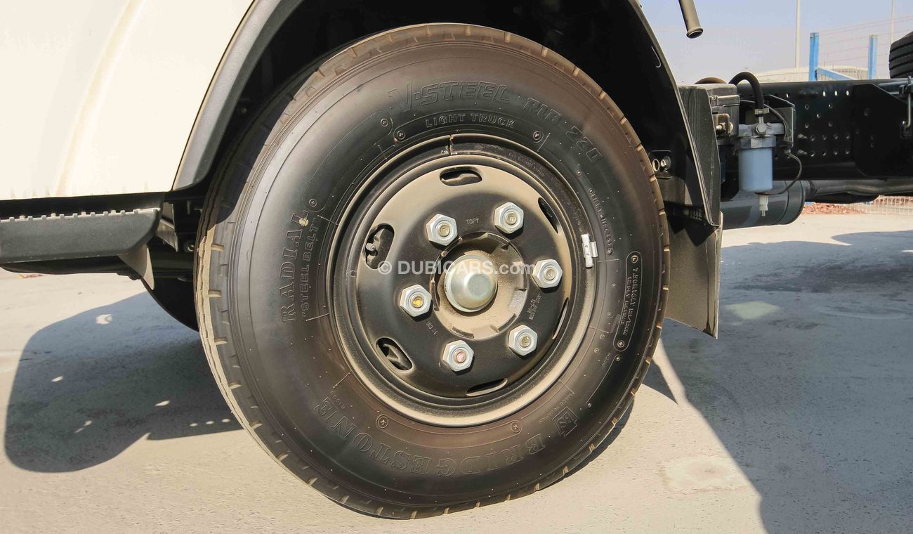 إيسوزو ريوارد NPR شاصي طويل ((طويل))