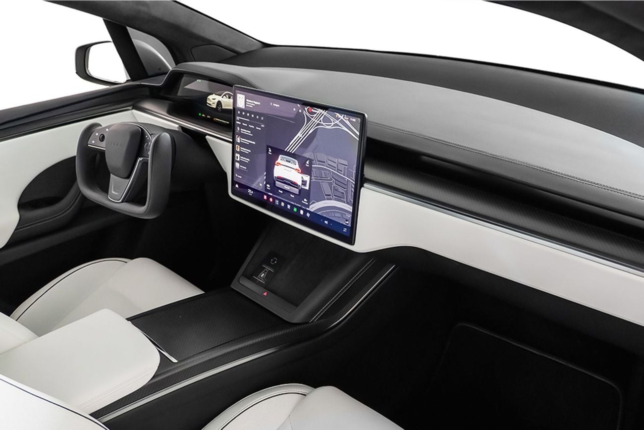 Tesla Model X PLAID