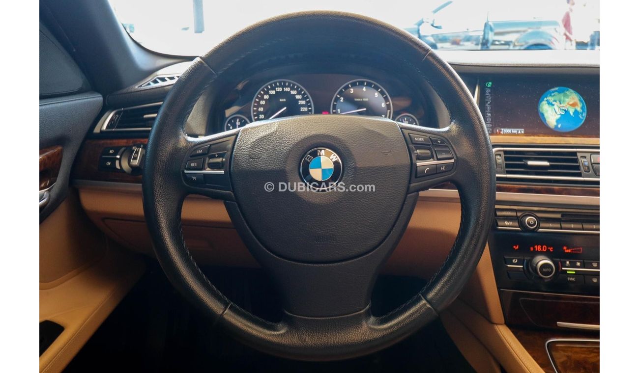 BMW 730Li F02