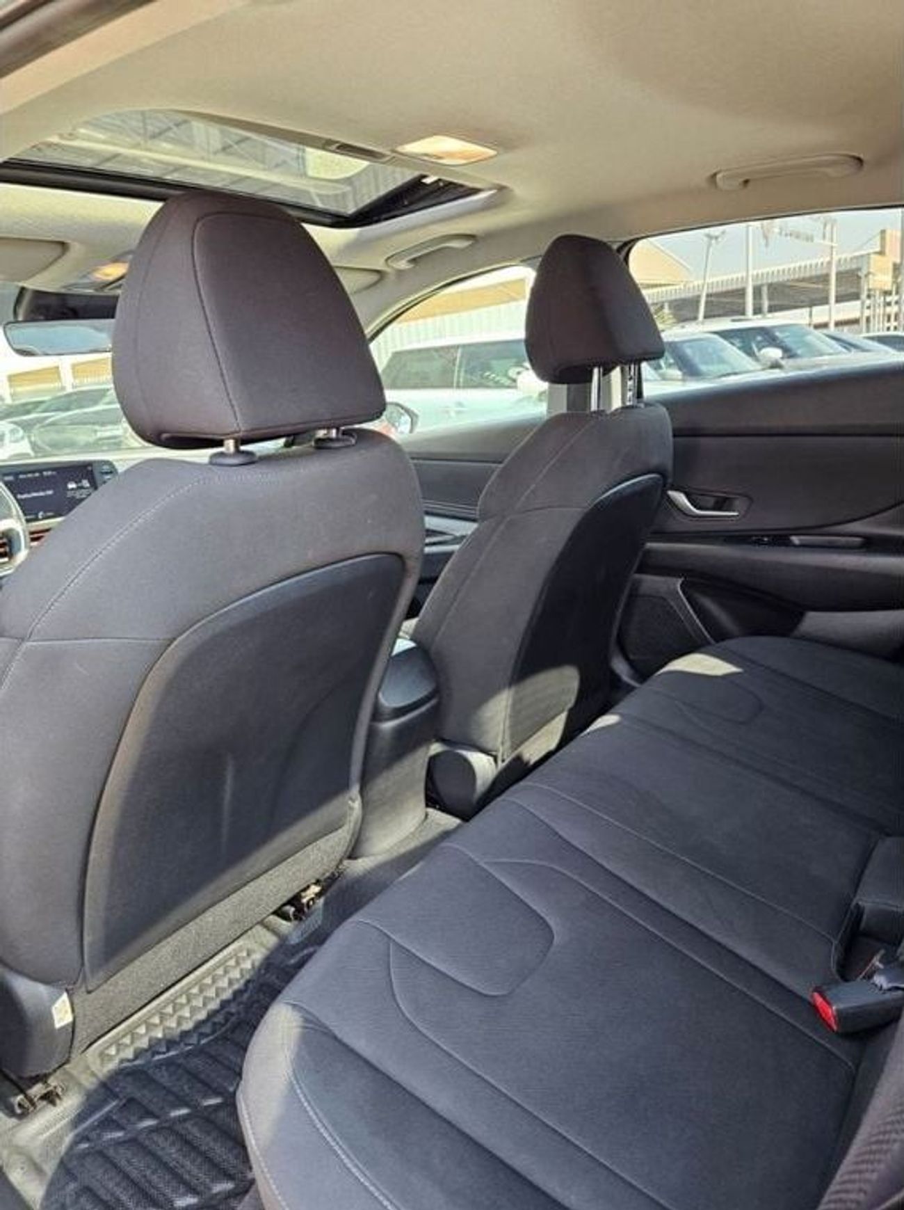 Hyundai Elantra GL 2.0L