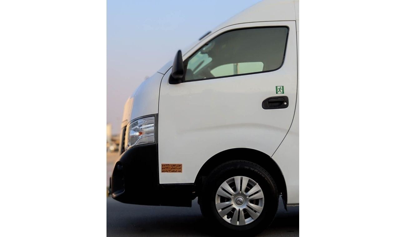 Nissan Urvan Microbus 2.5L A/T Petrol Nissan Urvan 2020 GCC accident free in excellent condition 1708 P.M