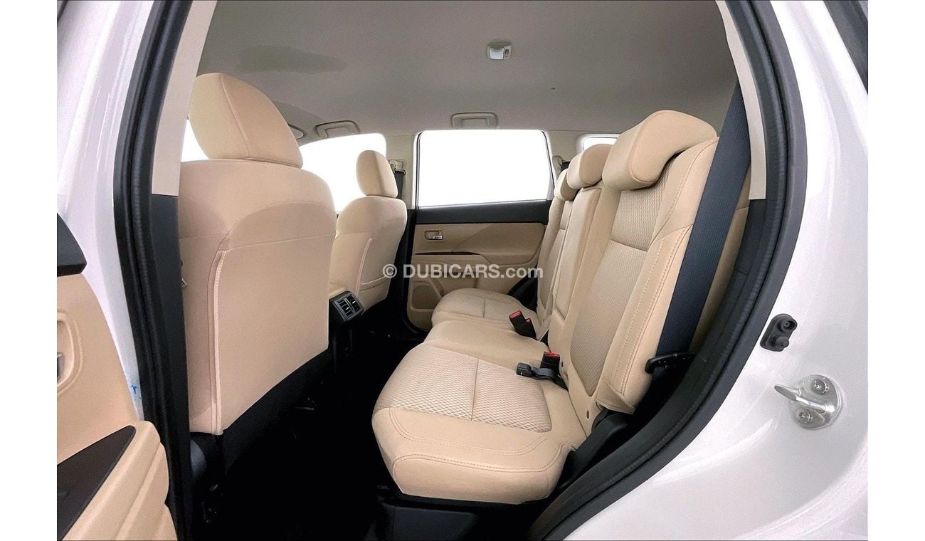 Mitsubishi Outlander GLX Midline