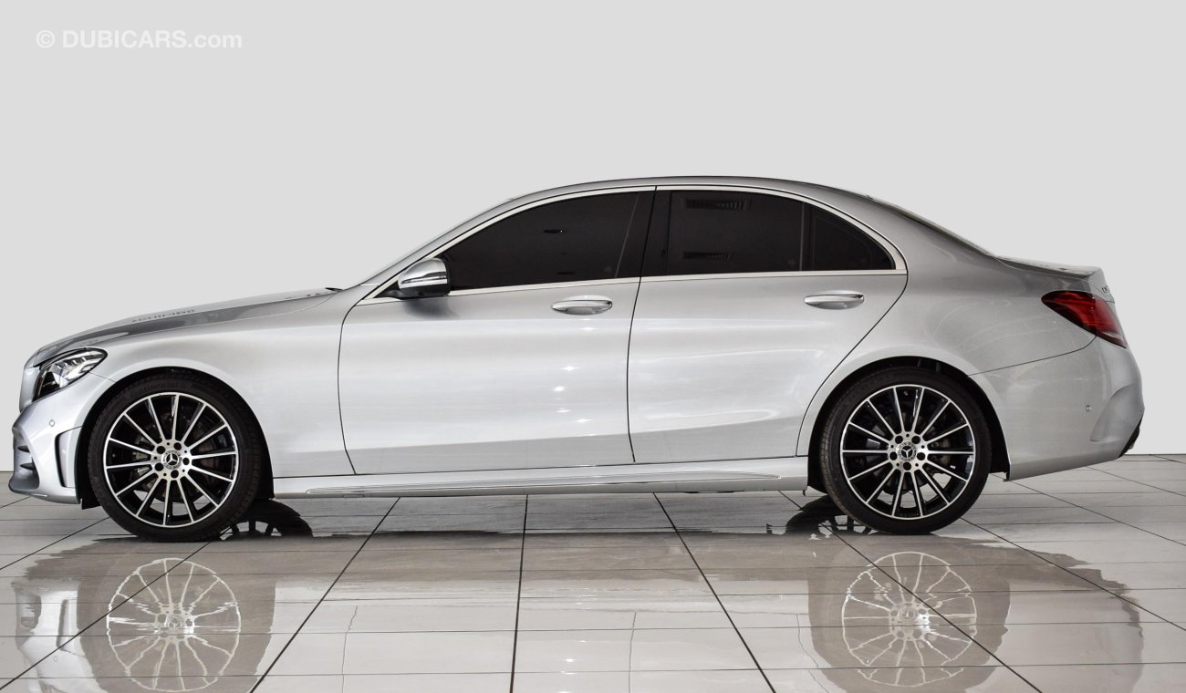 مرسيدس بنز C200 AMG High *SALE EVENT* Enquirer for more details