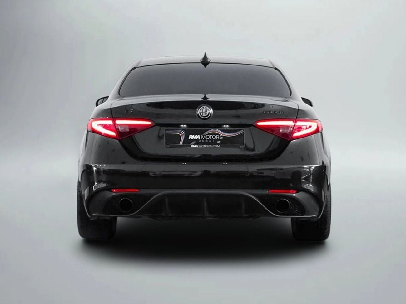 ألفا روميو جوليا 2023 Alfa Romeo Giulia Estrema / Alfa Romeo Warranty