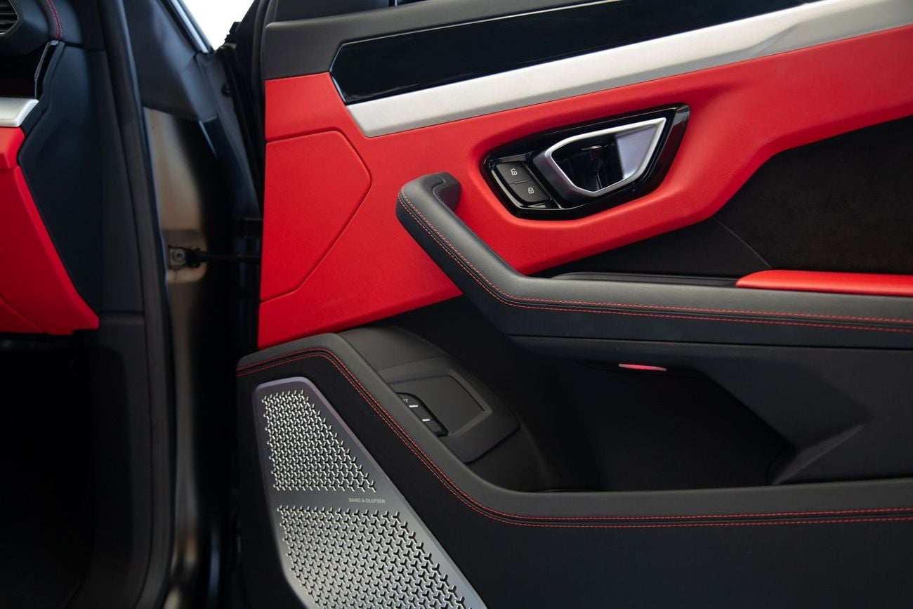 Lamborghini Urus STD