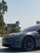 Tesla Model 3 TESLA MODEL 3 PERFORMANCE DUAL MOTOR LONG RANGE Model: 2021 Milage 84.000km Price: 110.000 dirhams (