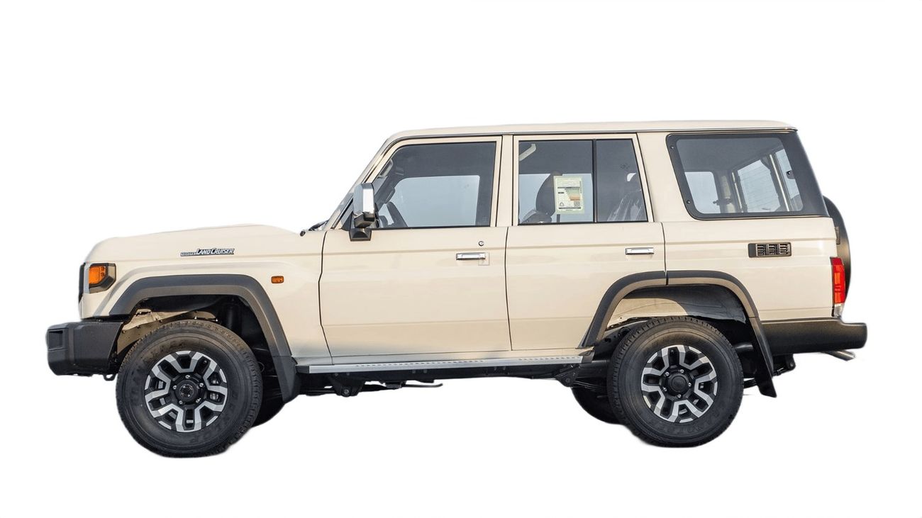 تويوتا لاند كروزر 70 ECT0101 - TLC76 Hardtop 5 Doors GDJ76 - 2.8L Diesel Auto White