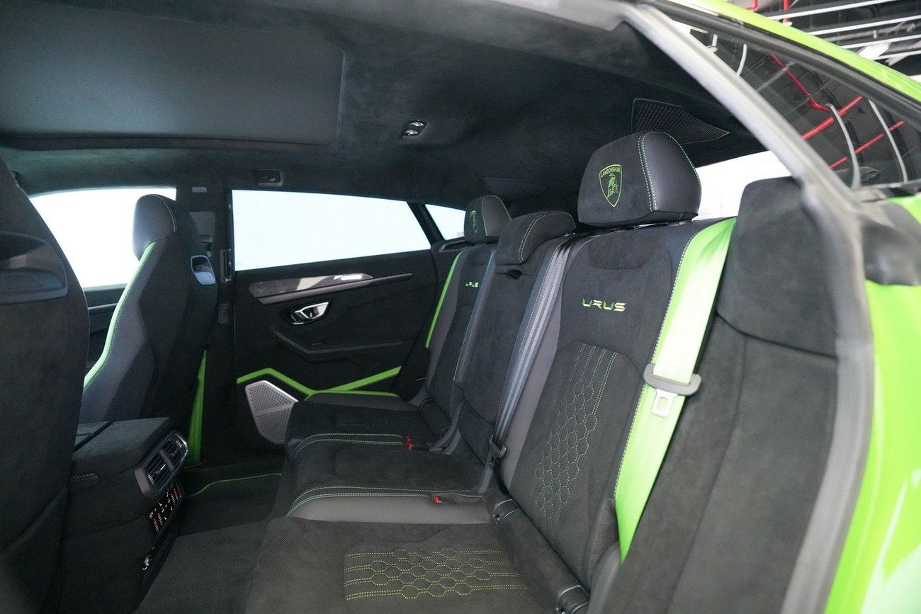لامبورغيني اوروس PERFORMANTE