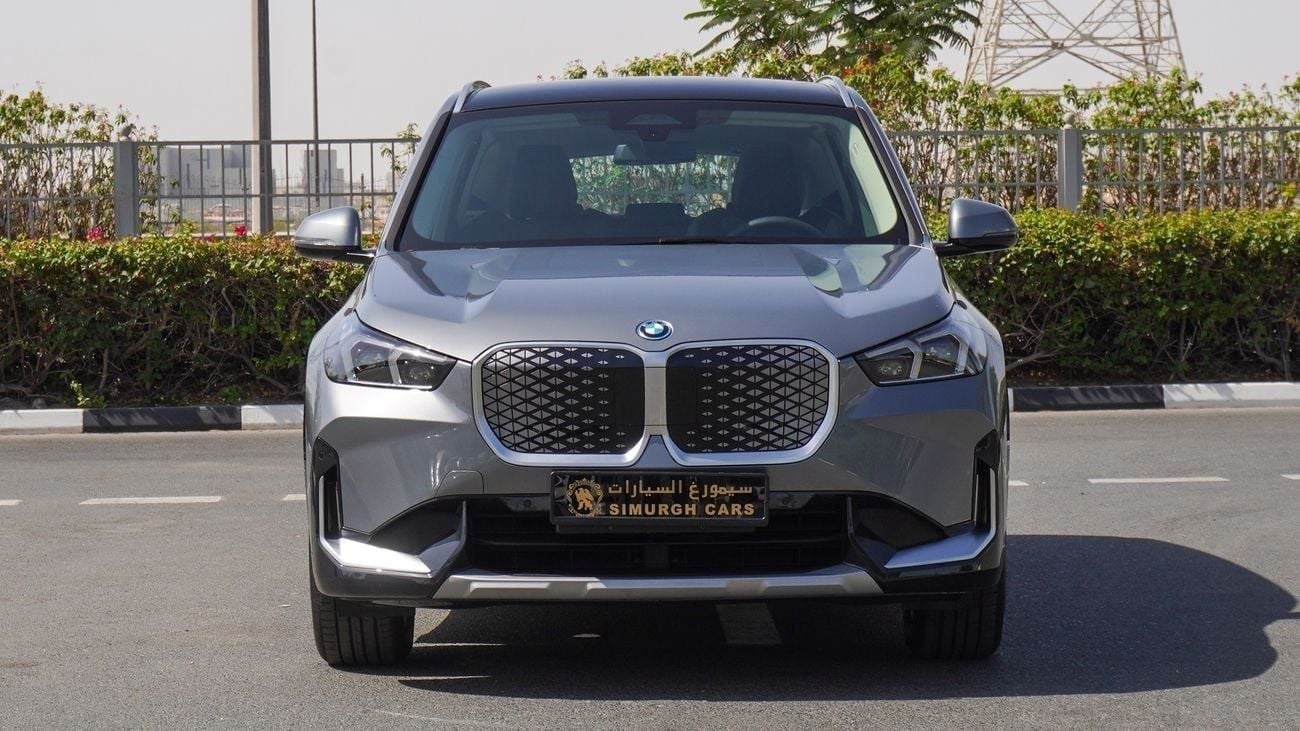 بي أم دبليو iX1 EDrive 25L