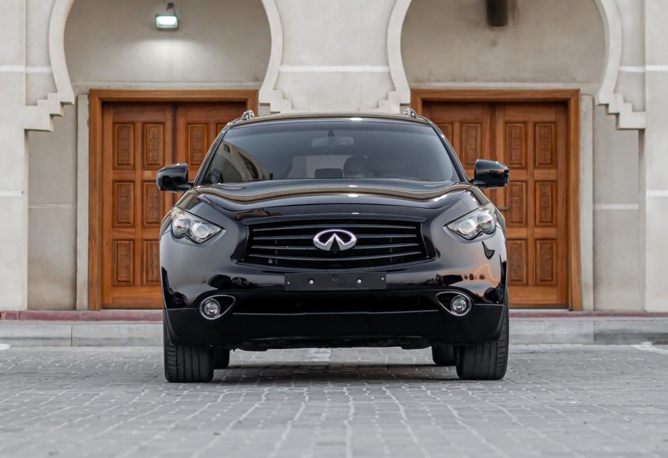 إنفينيتي QX70 QX70S
