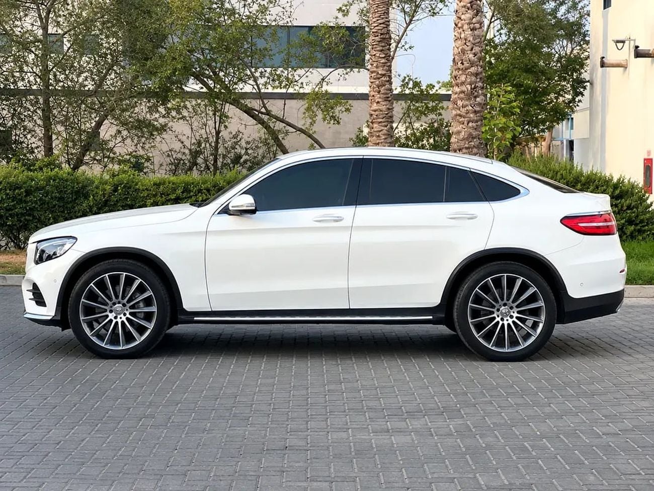 Mercedes Benz GLC 300 AMG GLC 250 Coupe AMG - GCC Specs - Pristine Condition
