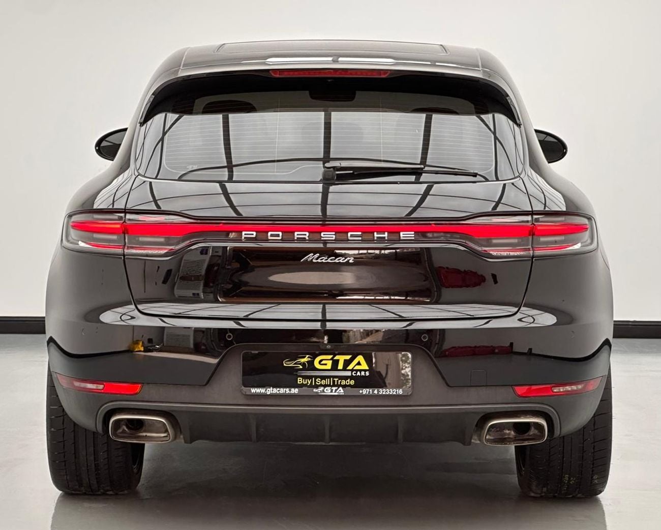 Porsche Macan 2019 Porsche Macan, 1 Year Warranty Unlimited Km, Porsche Full Service History, GCC