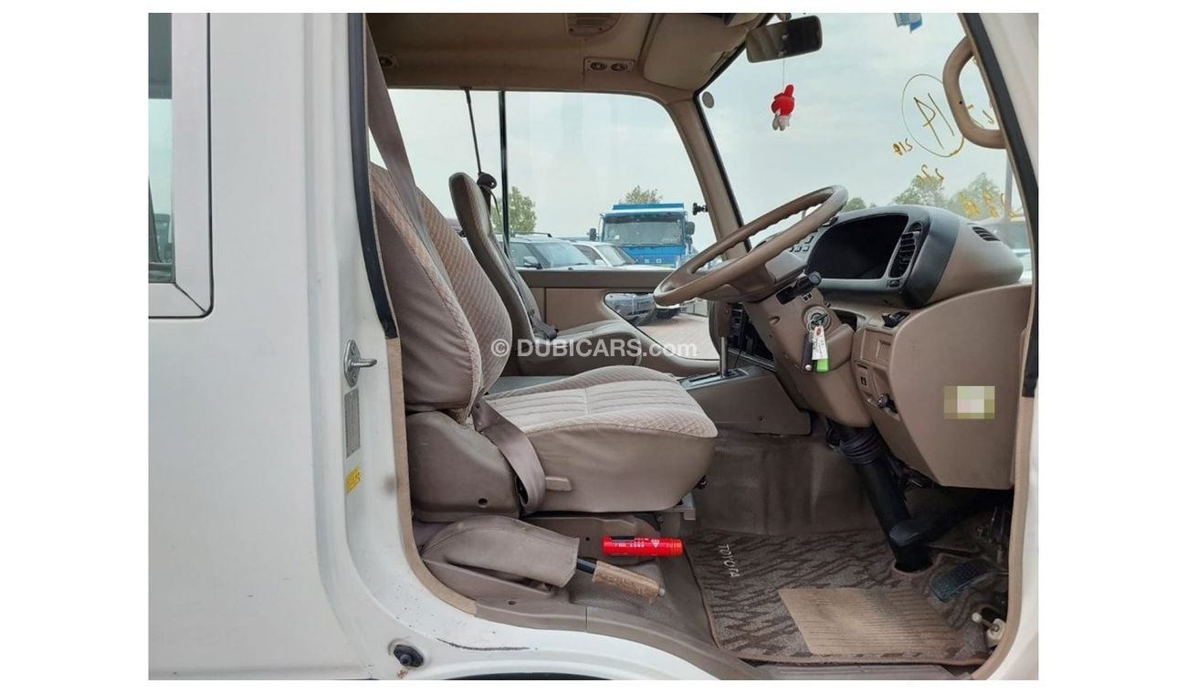 Toyota Coaster TOYOTA COASTER BUS RIGHT HAND DRIVE(PM00817)