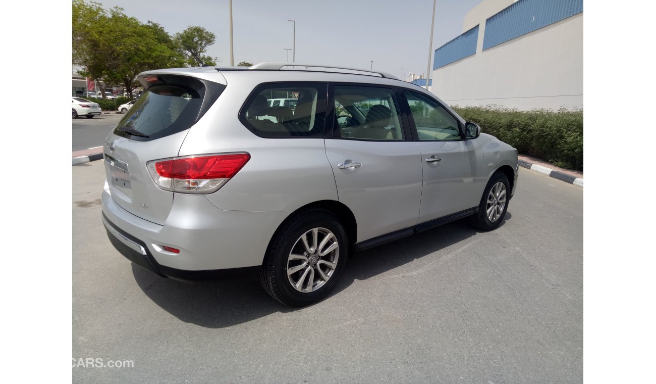 Nissan Pathfinder V6 4X4 ONLY 1172X60 MONTHS EXCELLENT CONDITION.FREE UNLIMITED K.M WARRANTY.