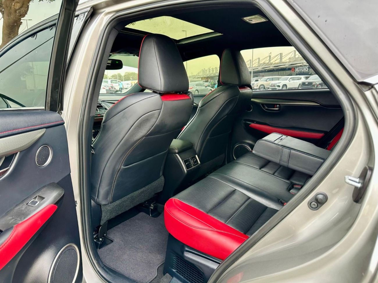 لكزس NX 300 F Sport 2.0L