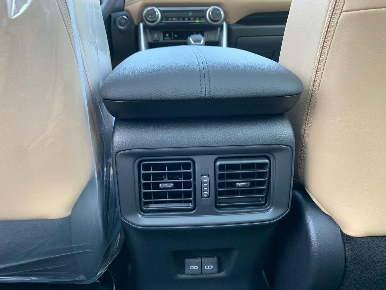 Toyota RAV4 LIMITED FULL OPTION 2.5L V4 HYBRID