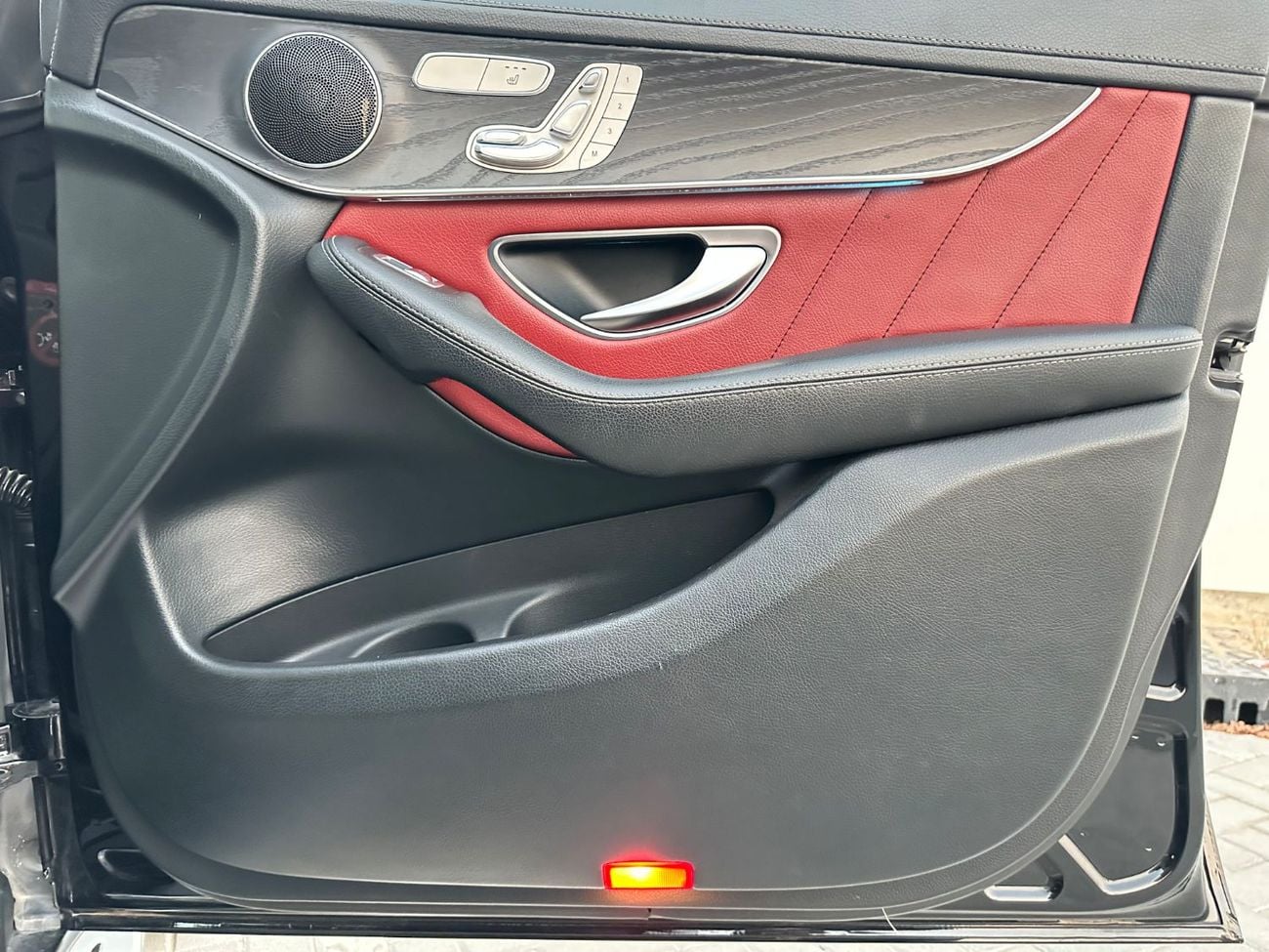 Mercedes Benz GLC250 AMG