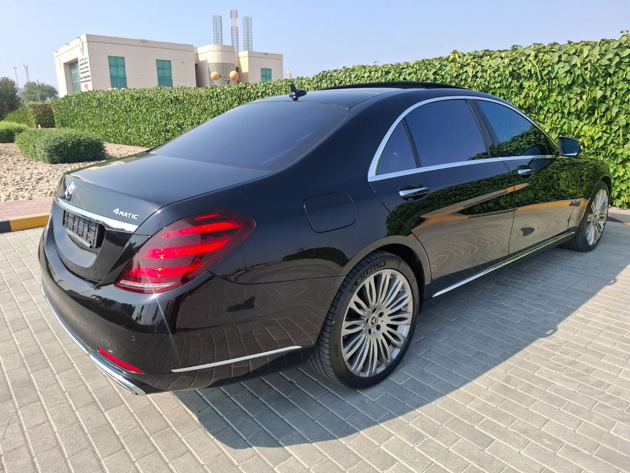 مرسيدس بنز S560 L AMG