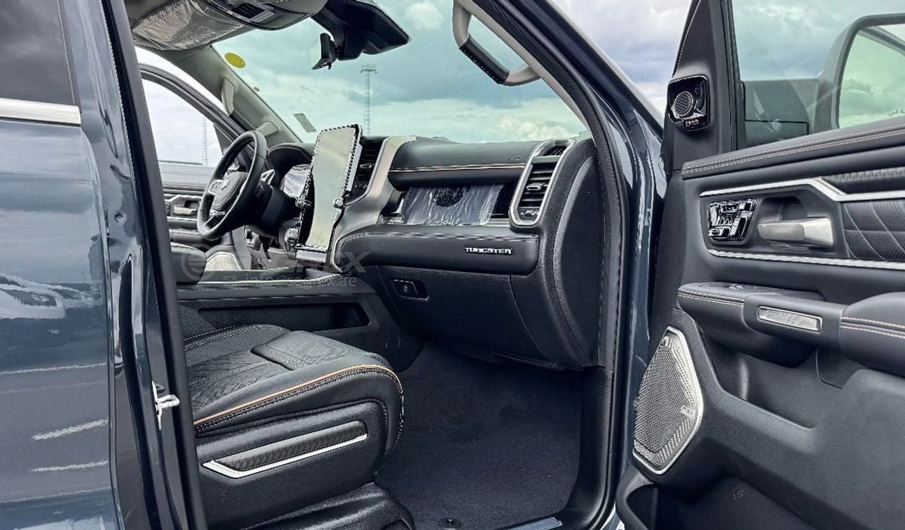 RAM 1500 TUNGSTEN Crew Cab, 3.0L Twin Turbo Petrol 4WD 8A/T | 2026 Model | For Export