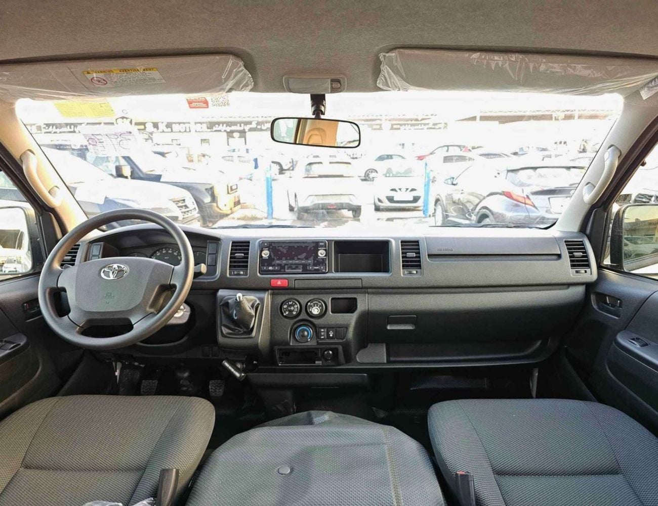 Toyota Hiace HIGHROOF DX / OLD SHAPE /13 STR / 2.5L V4 DIESEL M/T / BLACK BUMPER (FOR CONGO) (CODE # H25MHF)