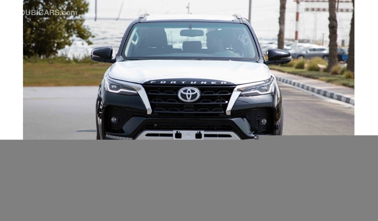 تويوتا فورتونر 2023 Toyota Fortuner 4x4 4.0 HI P A/T - Black inside black