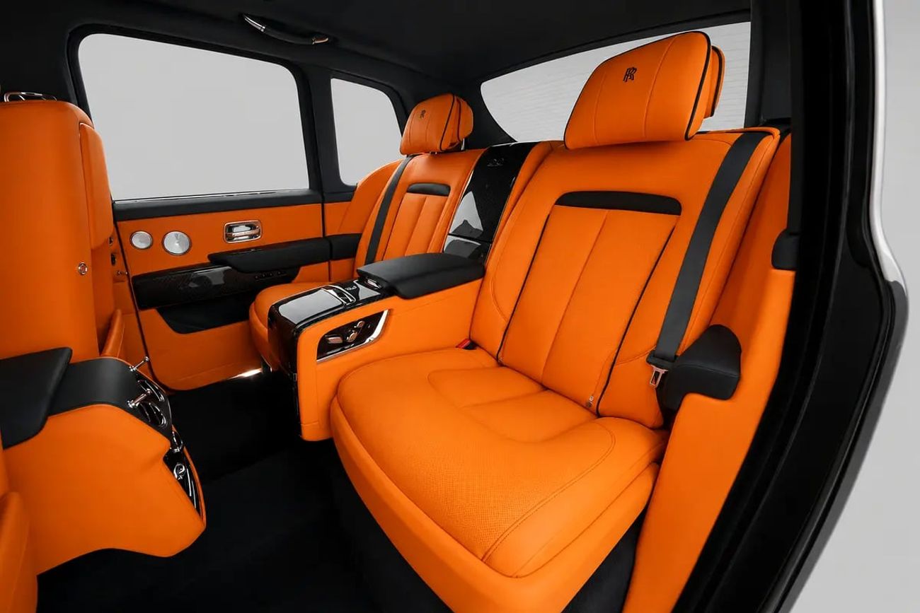Rolls Royce Cullinan BLACK BADGE FACELITED / NO PAINT / NO ACCIDENTS