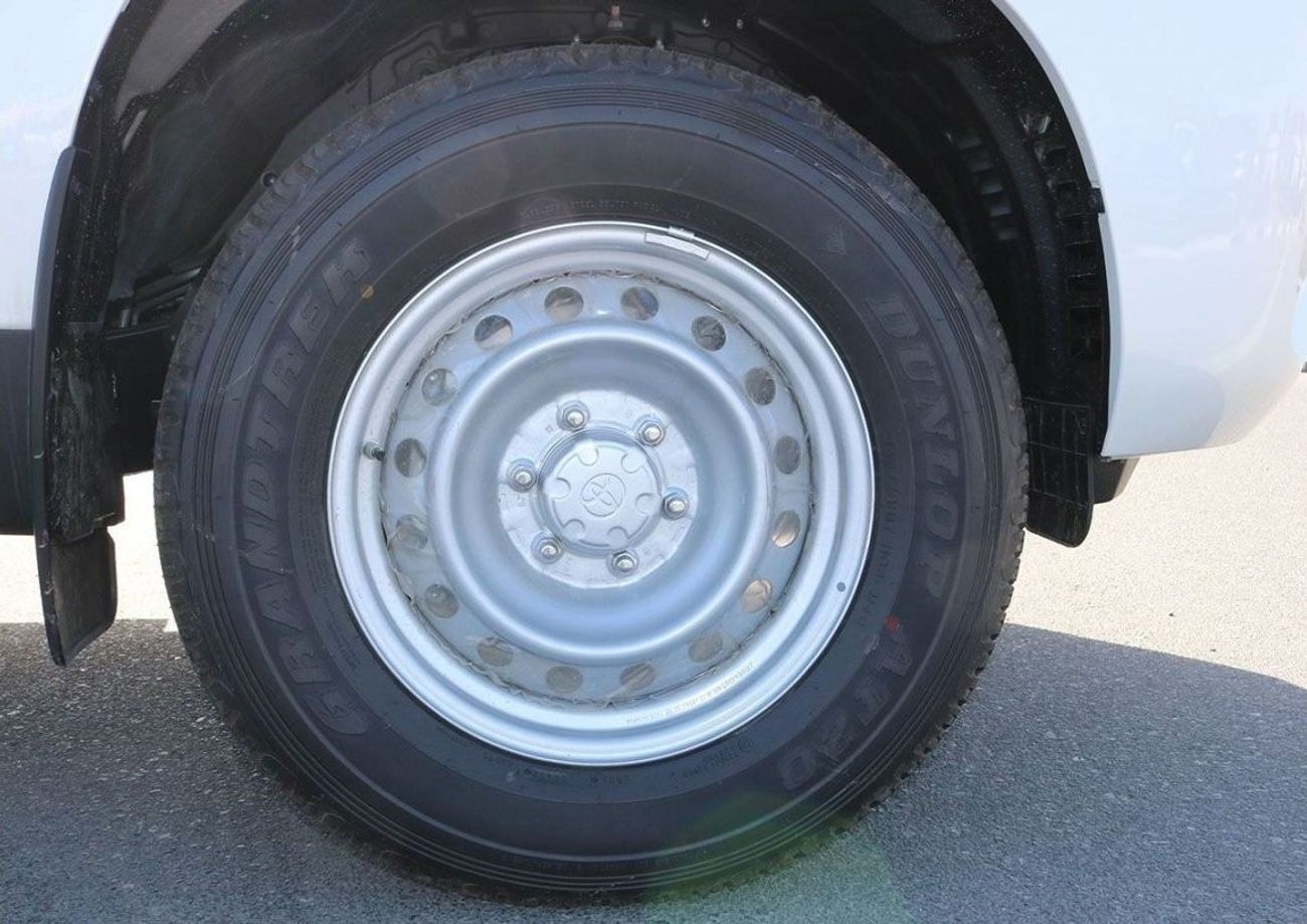 Toyota Prado SPECIAL DEAL PRADO TXG 2.7L WITH SUNROOF WITH SPARE TIRE BACK FULLY UPGRADABLE OPTIONS EXPORT ONLY