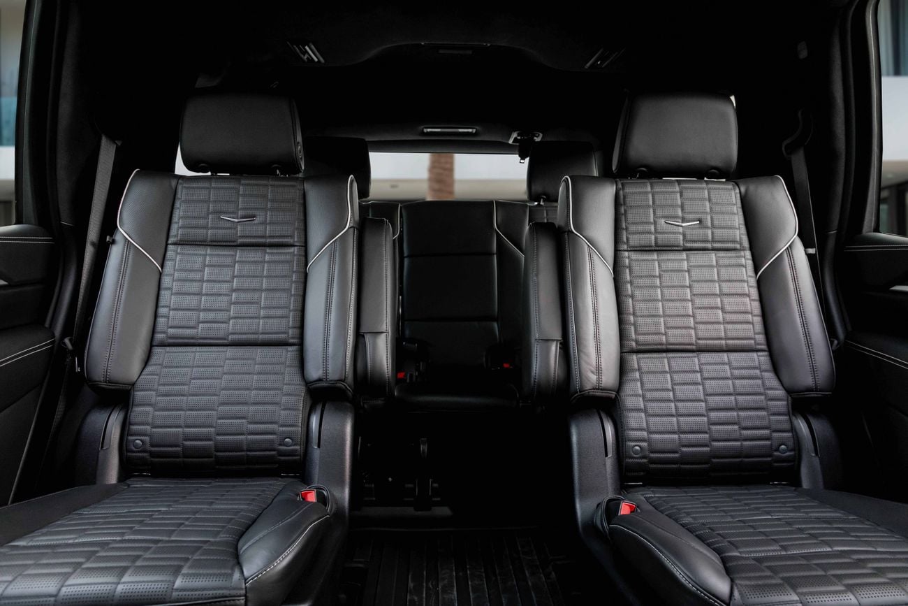 Cadillac Escalade Escalade Sport Platinum | 9,792 P.M | 0% Downpayment | Sport Platinum | 24 Inch Wheels | 5 Years War