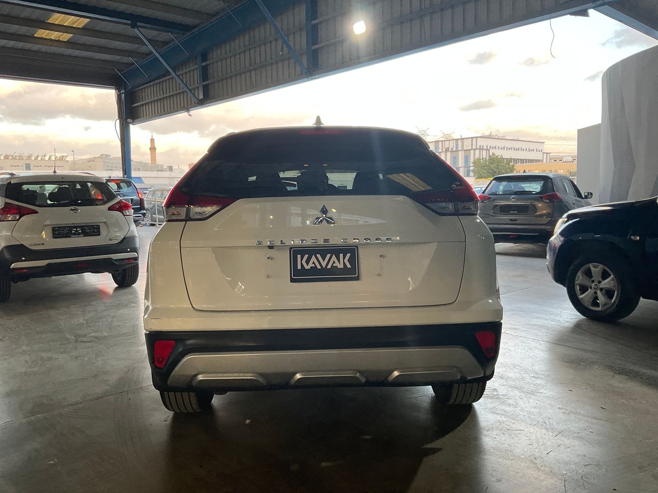 ميتسوبيشي إكلبس كروس GLS Midline | شامل الضمان | 0 ﺪﻔﻋﺓ ﺃﻮﻟﻯ