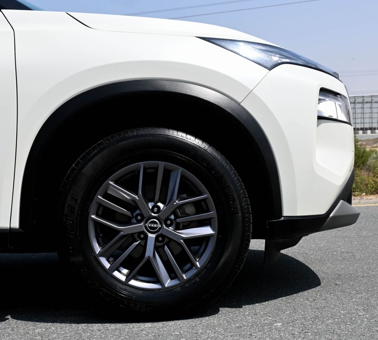 نيسان إكس تريل S 2.5L (169 HP) FWD (5 Seater)