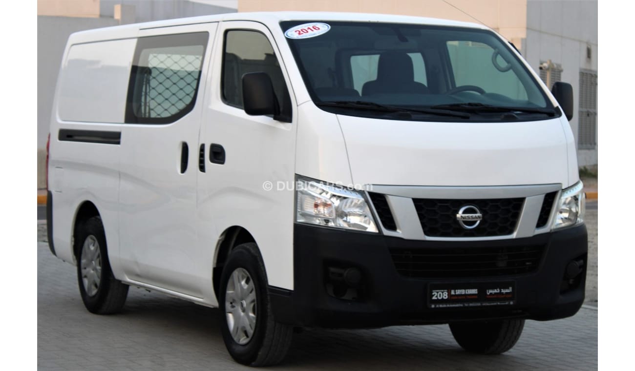 Nissan Urvan Nissan Urvan NV350 2016 GCC, in excellent condition, without accidents, very clean from inside and o