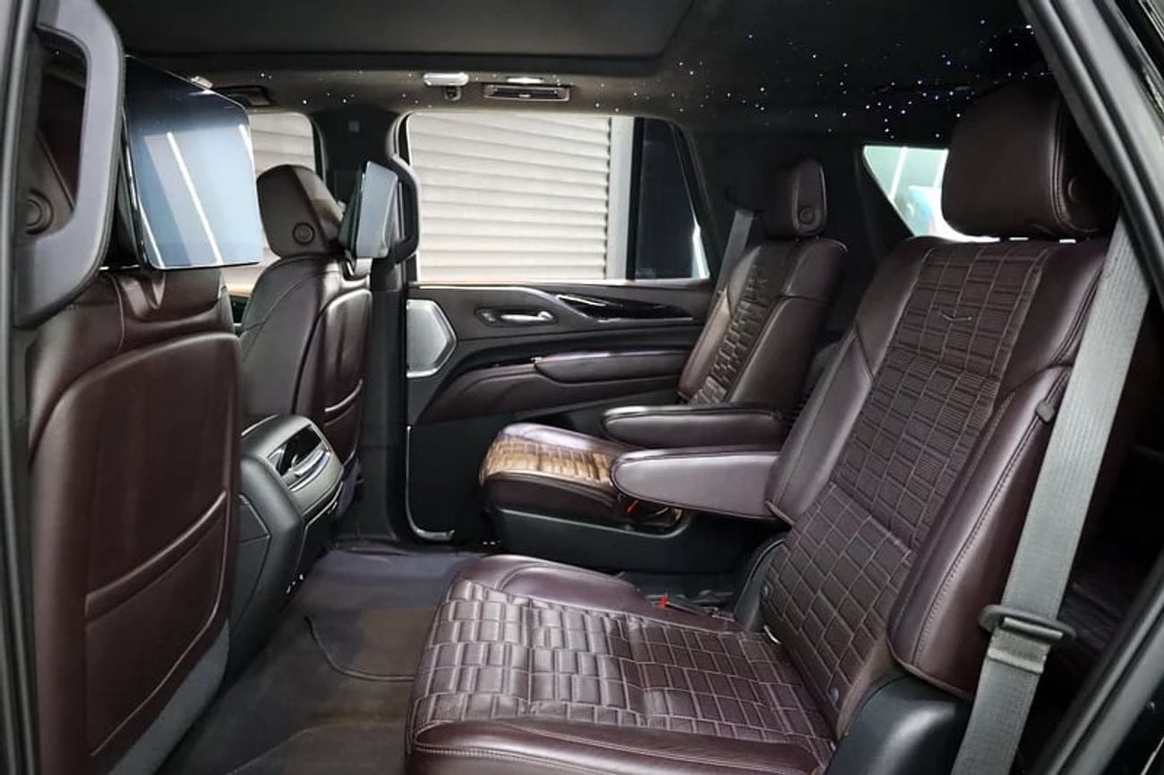 Cadillac Escalade Platinum Sport | Pilot Seats | STARLIGHT | GCC Specs!!