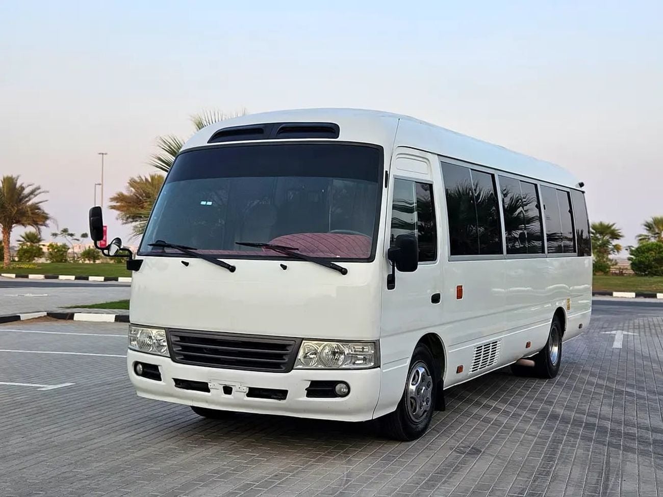 تويوتا كوستر LWB