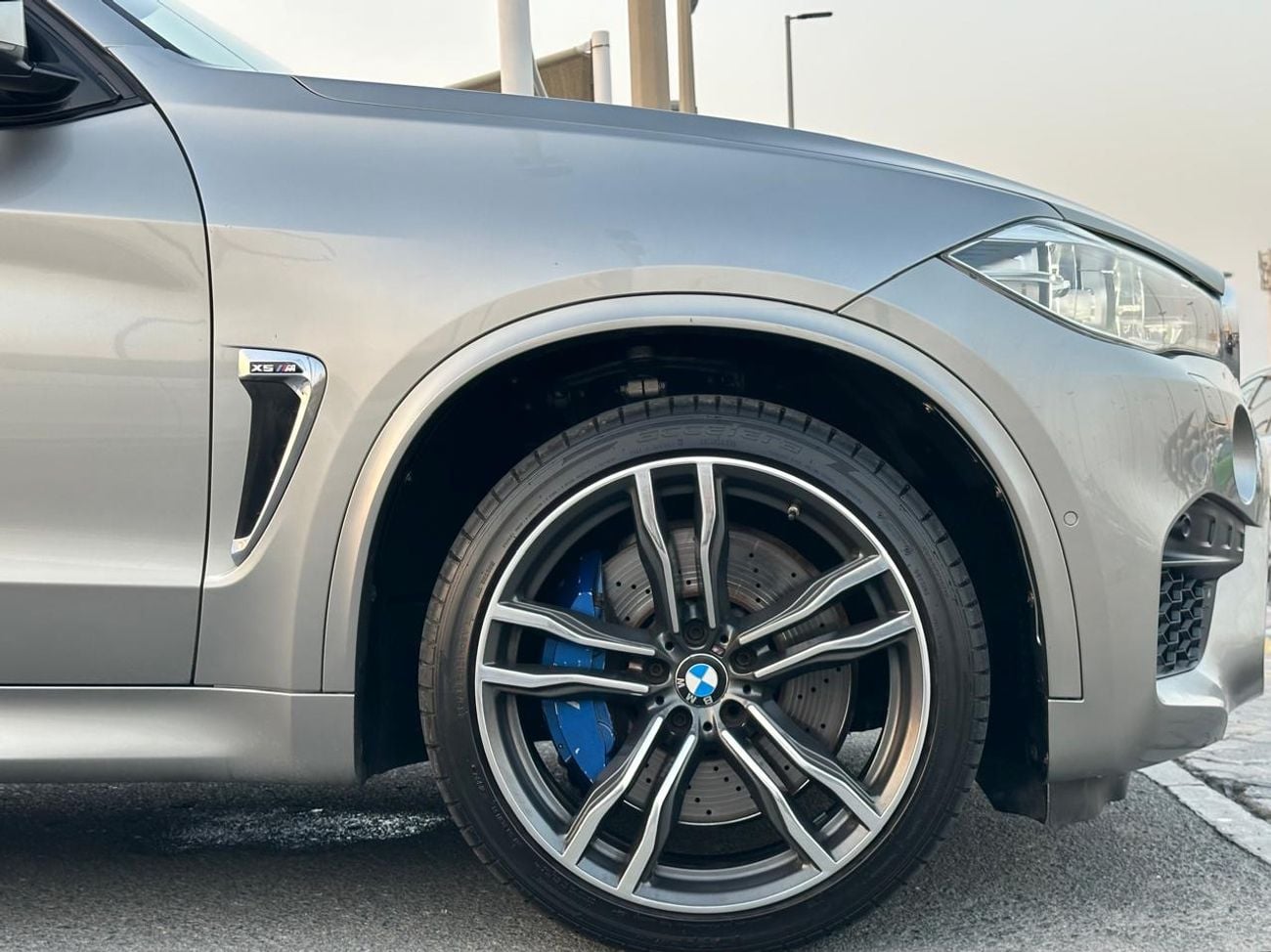 BMW X5 M EXCLUSIVE